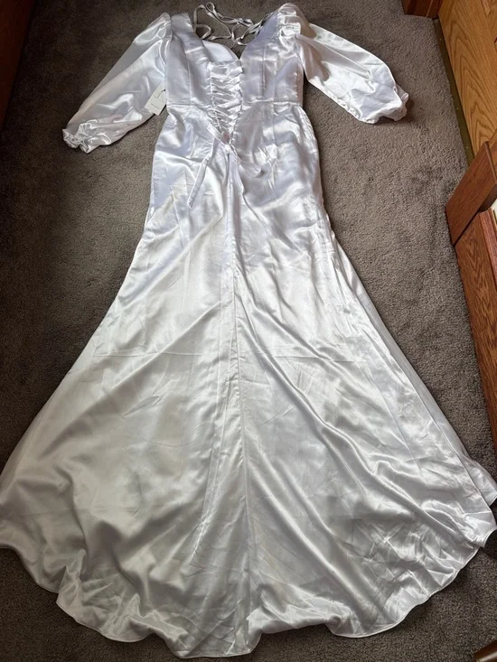 Wear Your Love Vintage Style White Satin Lattice Back Wedding Maxi Dress SIZE 14 - Picture 6 of 10